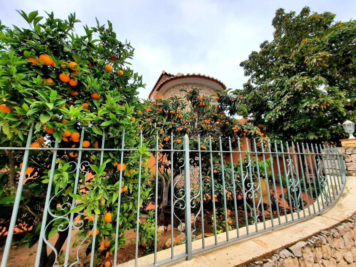 Villa Prestige Бениса Экстерьер фото