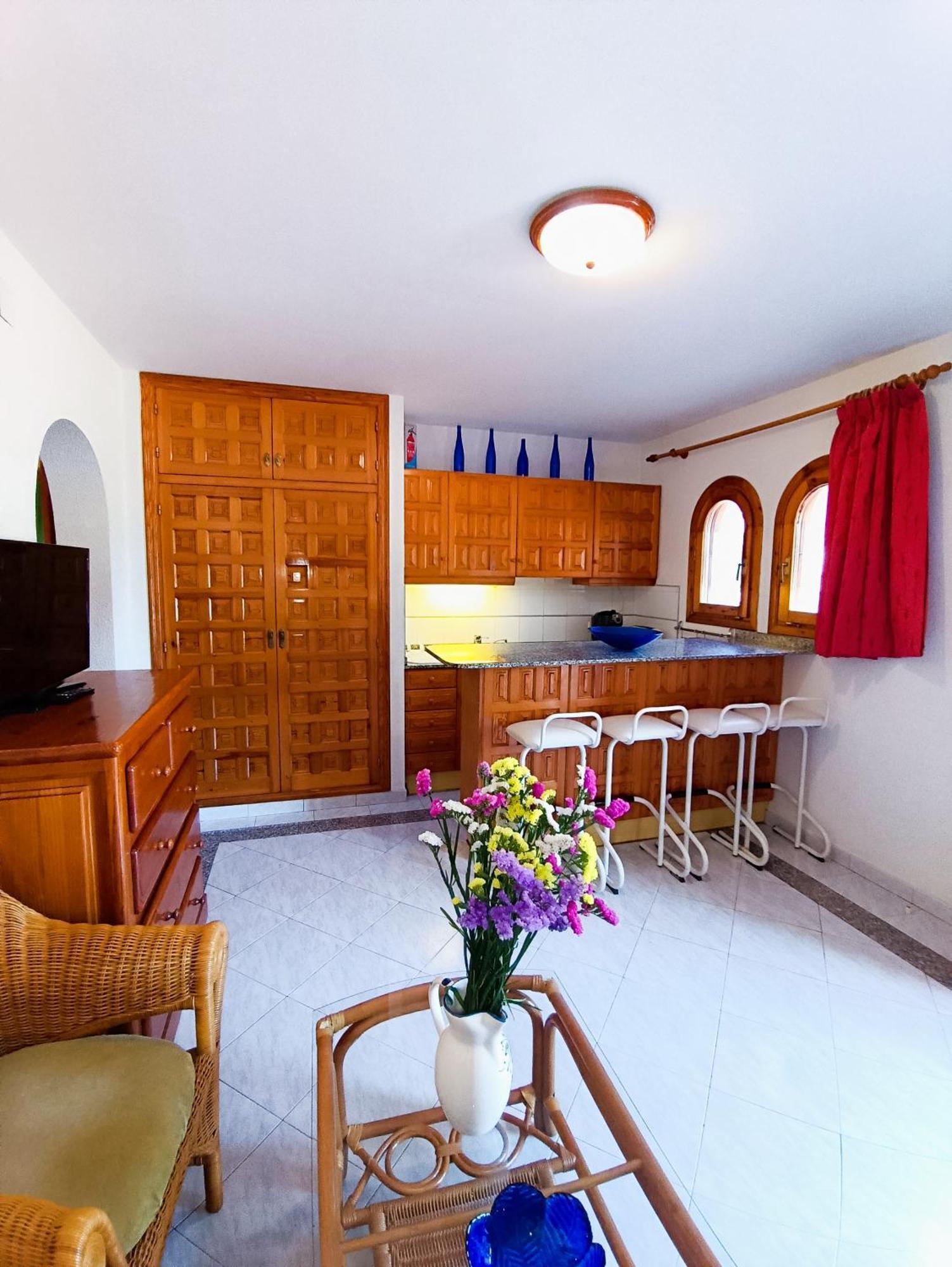 Villa Prestige Бениса Экстерьер фото